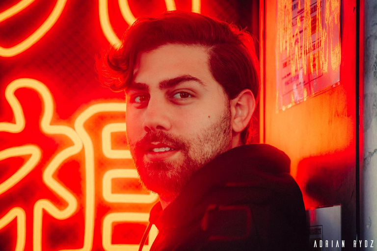 Tokyo | Kamakura | Fuji: Cinematic Photo Shoot (Cyberpunk) 3 hours + 65 edited photos (MOUNT FUJI)