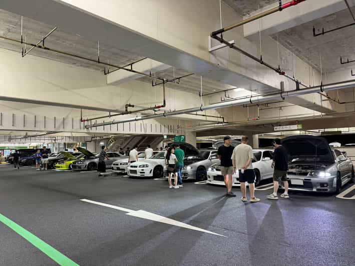 Daikoku PA and Tokyo Tour by 700HP R34 GT-R (Private Tour) | GetYourGuide