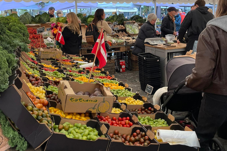 Copenhagen: Old Town, Hidden Gems & Local Pub Tour and Lunch