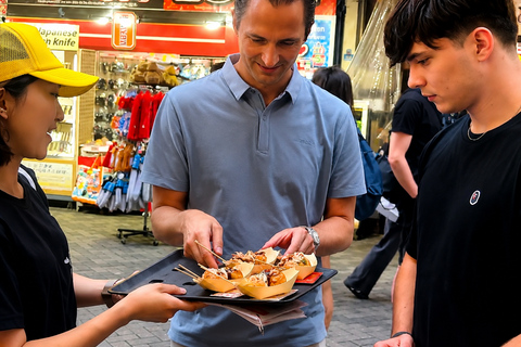 Osaka: Dotonbori Takoyaki Tour – Taste 5 & Become an Expert!