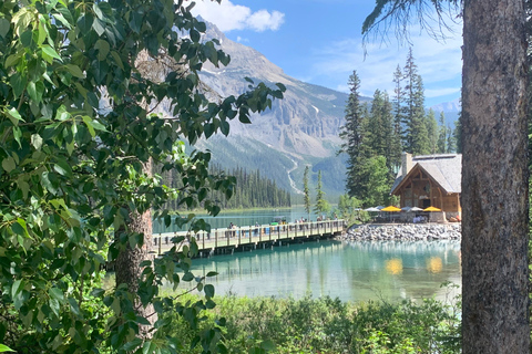 Calgary: 3-Day Lake Louise, Moraine, Emerald, Yoho, Icefield From Calgary Meeting Point