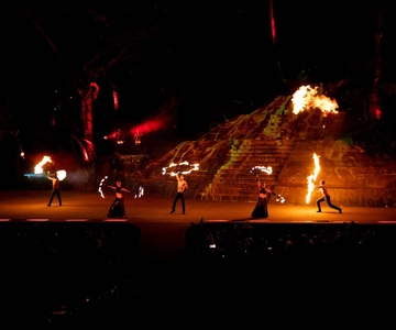 Puerto Vallarta: Rhythms of the Night Buffet and Show