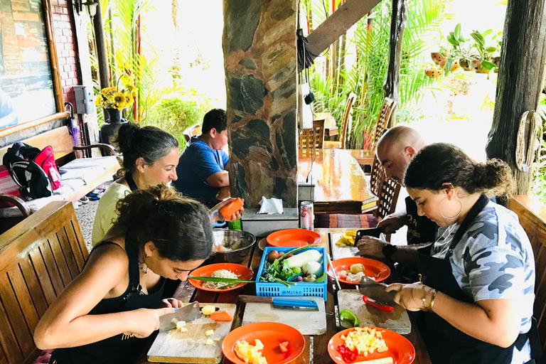 Khao Lak: aula de culinária de meio dia e caça aos ingredientes