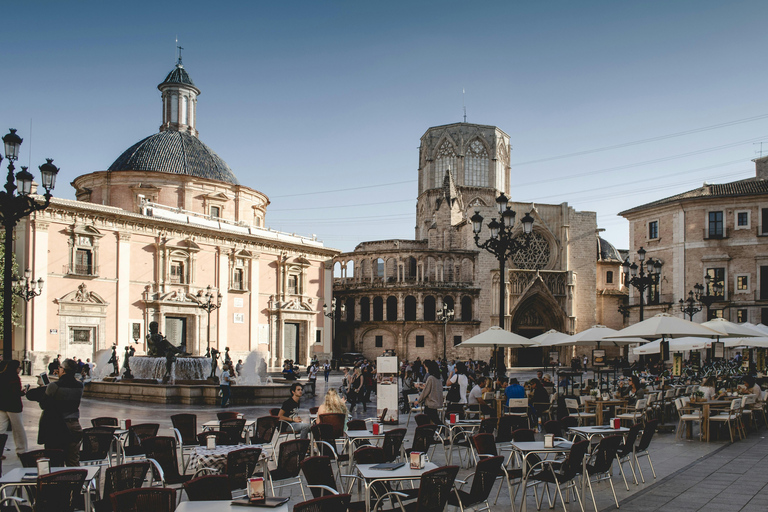 Valencia: Walking Tour of City Highlights with tastings