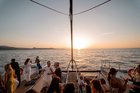 Excursión de medio día en catamarán