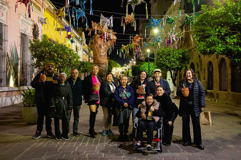 Guadalajara: Guided Tlaquepaque Night Tour with Hotel Pickup