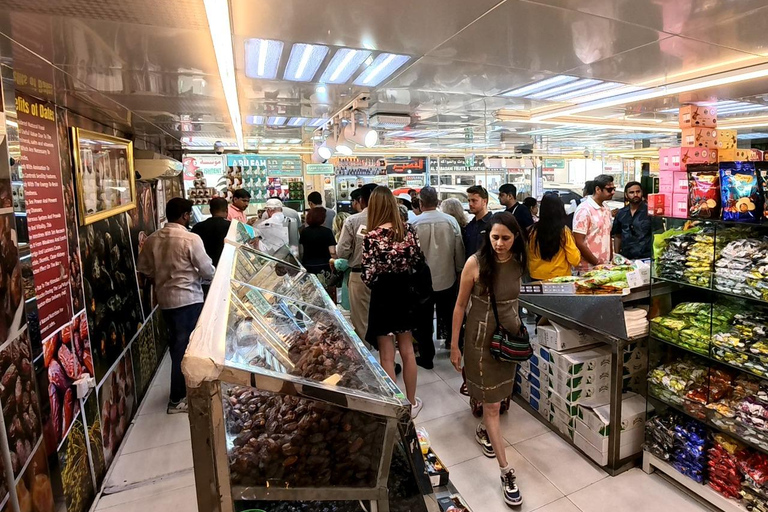 从阿布扎比出发的谢赫扎耶德大清真寺全天旅行