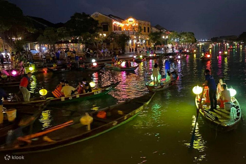 City tour em Hoi An - passeio de barco e lançamento de lanterna de floresCompartilhar excursão : Serviço de busca em Da Nang