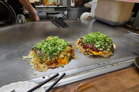 Nocny spacer po Hiroszimie i wycieczka po okonomiyaki w stylu HiroszimyNocny spacer po Hiroszimie i wycieczka okonomiyaki w stylu Hiroszimy