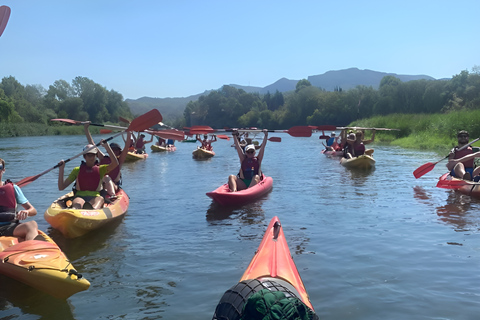 Kajakpaddling och vinprovning vid floden Ebro