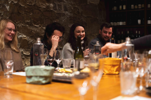 Paris: Aula de degustação de vinhos franceses com um sommelierExperiência Compartilhada