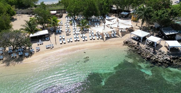 Montego Bay: Bamboo Beach Break