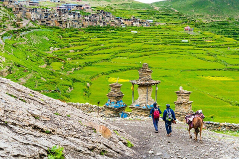 Aventura épica no vale de Nar Phu: Uma trilha de 6 dias saindo de Pokhara