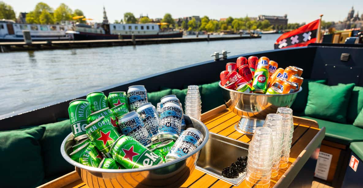 Afbeelding 2 van Amsterdam: begeleide open boottocht met onbeperkt drankjes