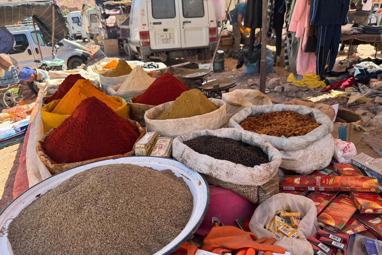 徒步探索麦地那老城徒步探索麦地那