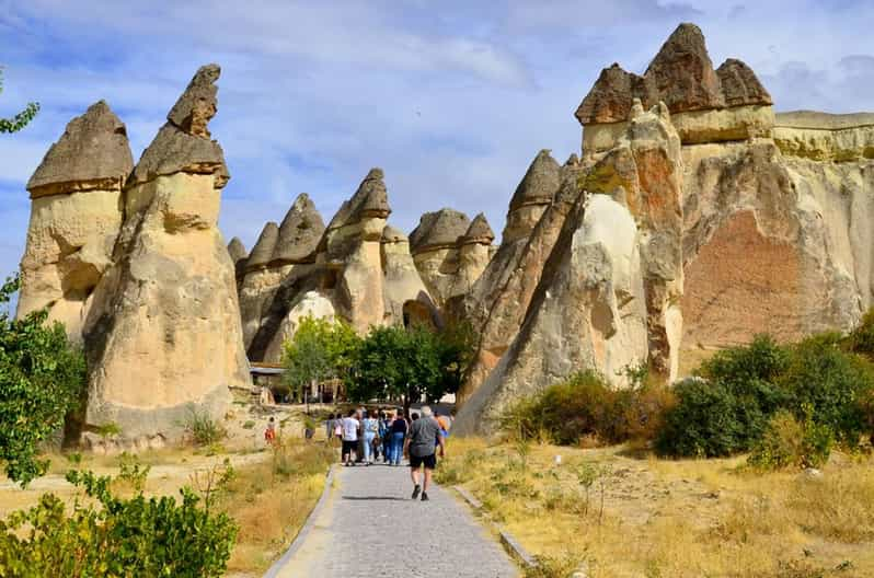 Desde Estambul Excursión Guiada De 2 Días A Capadocia Con Todo