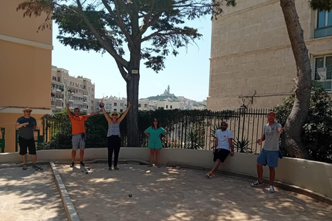 Marseille: rondleiding/spelletjes in de wijk Le Panier