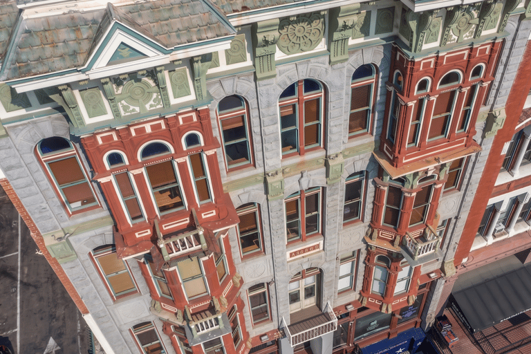 San Diego: Gaslamp Quarter Guided History Walking Tour