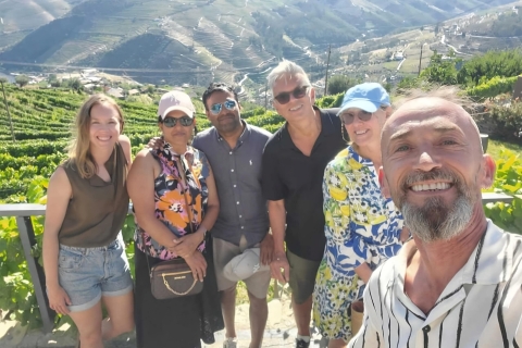 Vallée du Douro : excursion, repas, dégustation et croisièreVisite en groupe