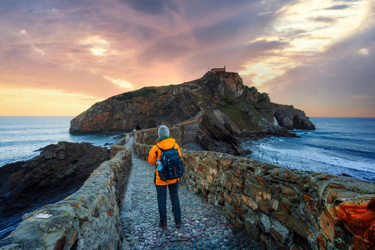 Bilbao: Sunrise sightseeing tour and breakfast of local produce Bilbao: Sunrise sightseeing tour and breakfast with local produce