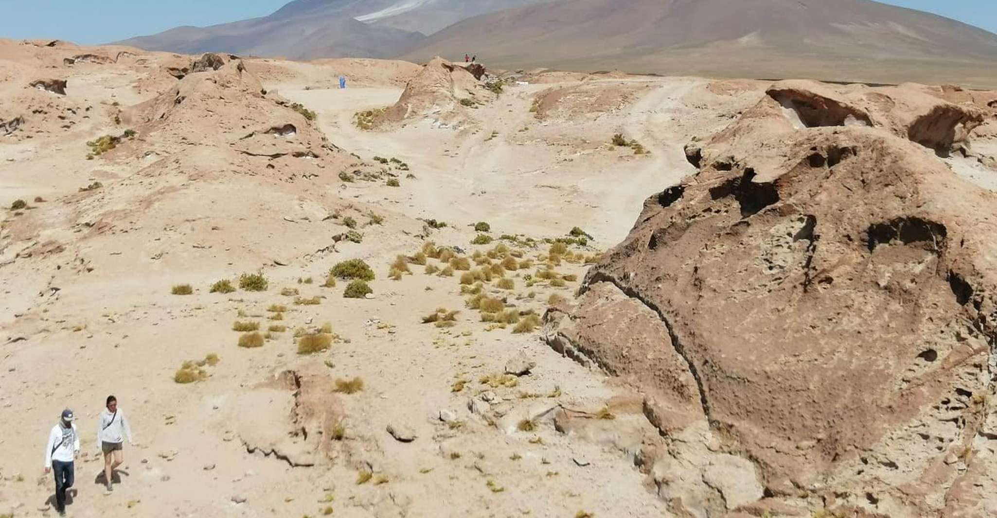 Von San Pedro de Atacama, 2-Tages-Tour nach Uyuni Salt Flats - Hizvo