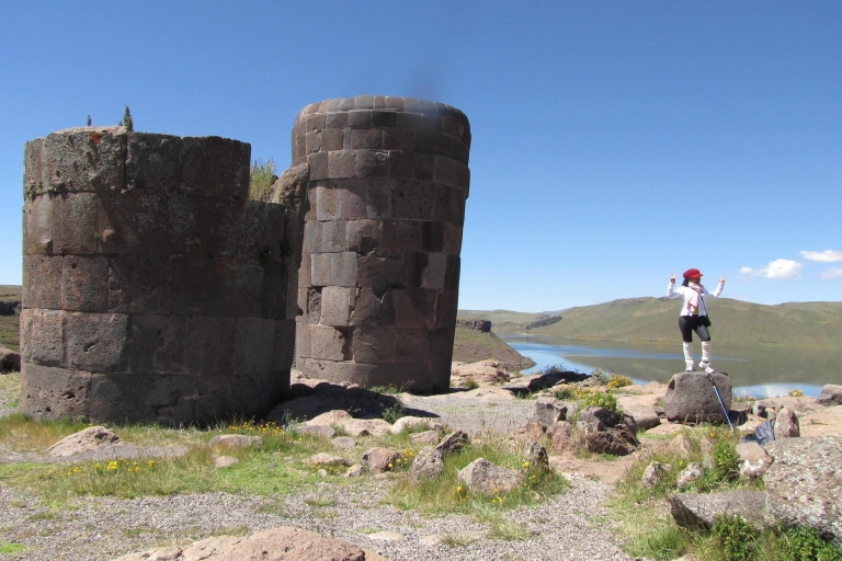 Von Puno aus: Tour zu den Sillustani-Vor-Inka-GräbernTour zu den Sillustani-Vor-Inka-Gräbern - City Hotels