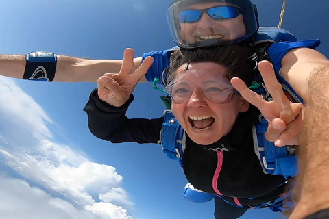 Dingolfing: Tandem Skydive Over Lower Bavaria