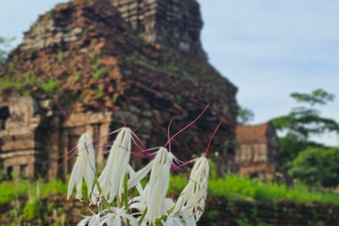 Hoi An: My Son Sanctuary e crociera sul fiume al tramonto con barbecue