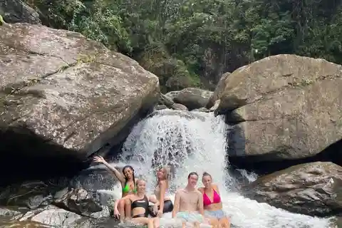 El Yunque & Piñones Tour; vandra, ät och slappna av som en lokalbo