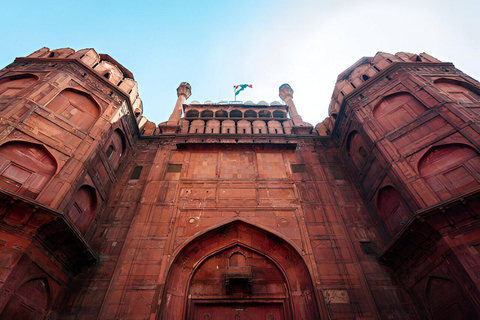 Delhi: Skip-the-line Red Fort entry with expert guide tour Red Fort: Tour Guide + Car + Entry Tickets