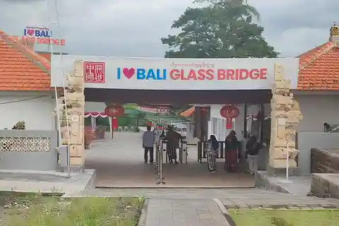 Bali: Ingresso para a Ponte de Vidro