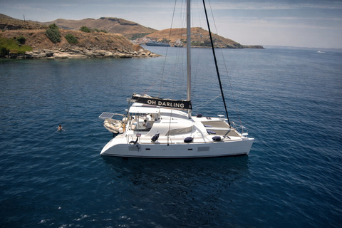 Kalamata: Private or Shared Catamaran Cruise with Meal Kalamata: Private Day Catamaran Cruise with Meal