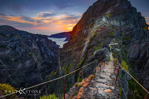 PR1/Pico do Arieiro tour with Premium transfer - round trip PR1/Pico do Arieiro tour transfer - round trip-Meeting point
