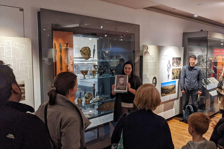 أكسفورد: جولة في متحف أشموليان - من تصميم Uncomfortable Oxford™جولة عامة