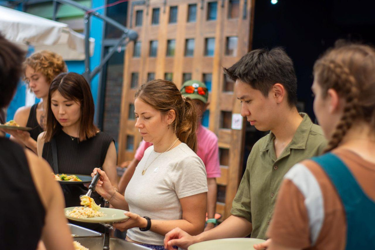 曼谷：大城府遗产快车和巴士一日旅行不含门票和午餐的行程