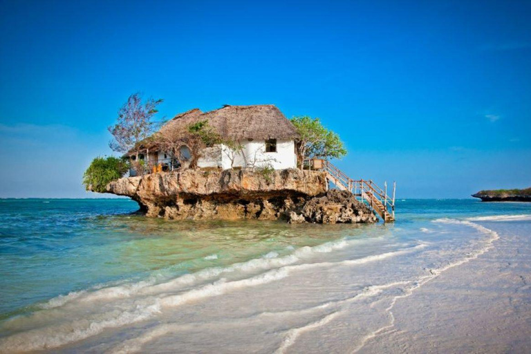 Nadar com tartarugas, pausa para o almoço em Zanzibar, caverna Kuza, The Rock