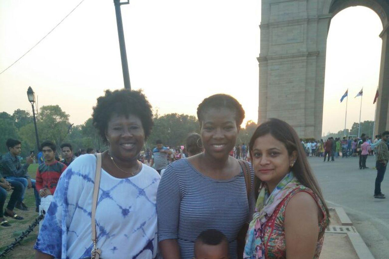 Delhi: monumentos, patrimonio y artesanía con mujeresTour de 1 día completo