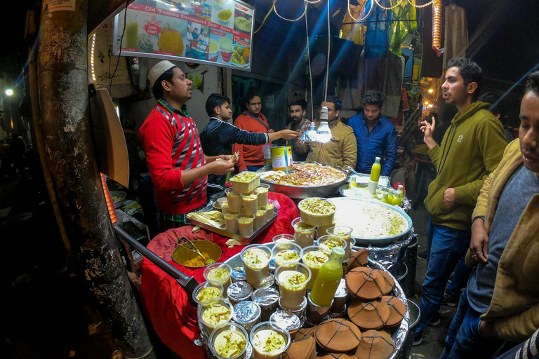 Vieja Delhi: Tour Privado de Chandni Chowk y Agrasen Ki BaoliDelhi: Visita Privada a Chandni Chowk y Agrasen Ki Baoli