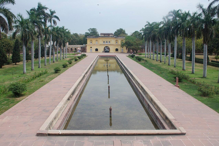 Delhi: Safdarjung’s Tomb Guided Walking Tour Safdarjung’s Tomb Walking Tour