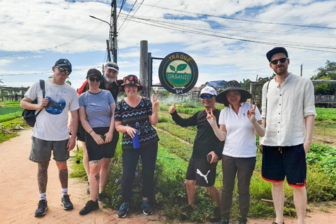 From Hoi An: Half-Day Tra Que Vegetable Village Bike TourPrivate Tour