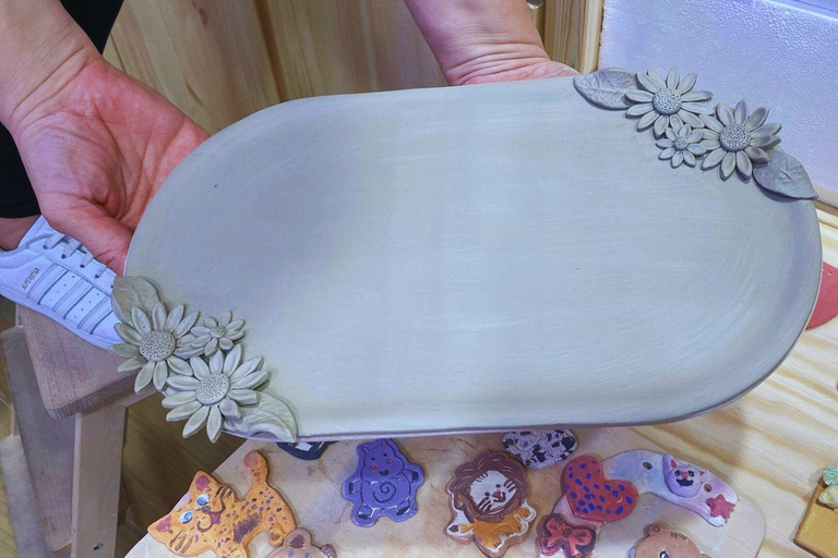 Naples: Ceramic Workshop with Decoration and Aperitif