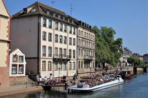 Strasbourg: Walking Tour with River Cruise Spanish guide - Strasbourg: Walking Tour with River Cruise