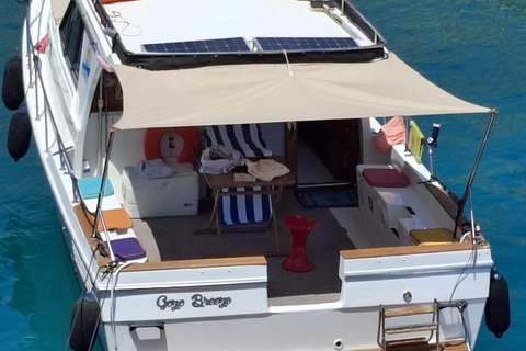 Comino in Comfort - Private Boat charter from Gozo/Cirkewwa