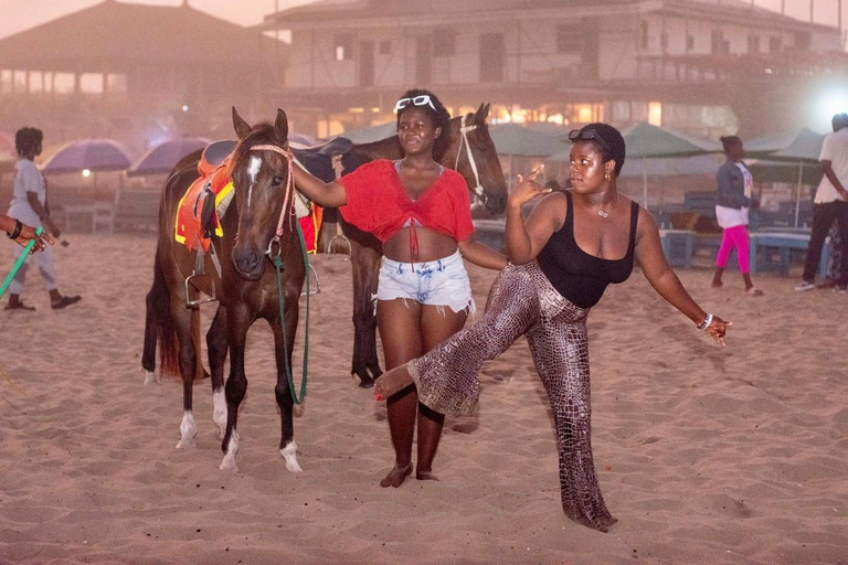 Accra: Sunsets, Famous Beaches & Bars Tour with a Free Drink