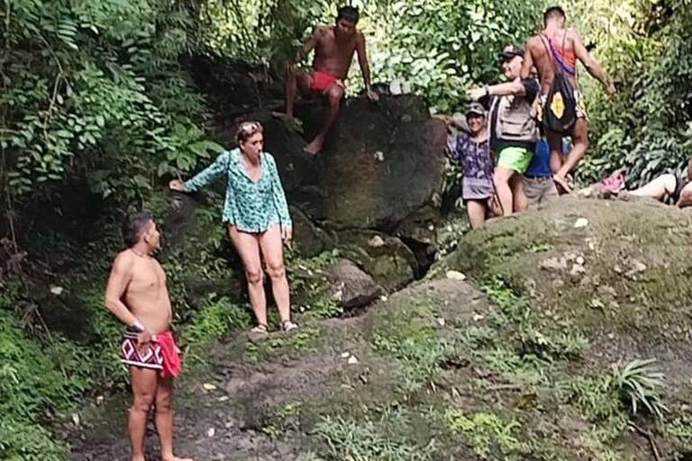 Panama City: Private Emberá Indigenous Community Experience Panama City: Private Experience with Hotel Pickup & Drop-off