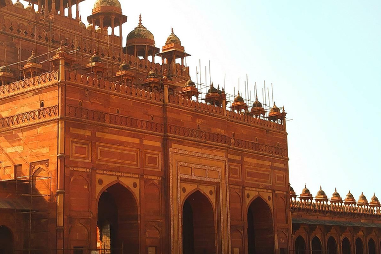 De Délhi: Excursão de 2 dias a Agra e Fatehpur em trem super-rápidoTour com acomodação em hotel 4 estrelas