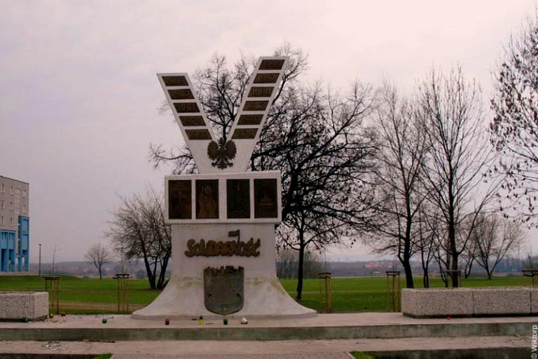 Krakow: Communist History Experience Tour Electric Golf Cart Shared Nowa Huta Tour by Golf Cart (Audio Guide)