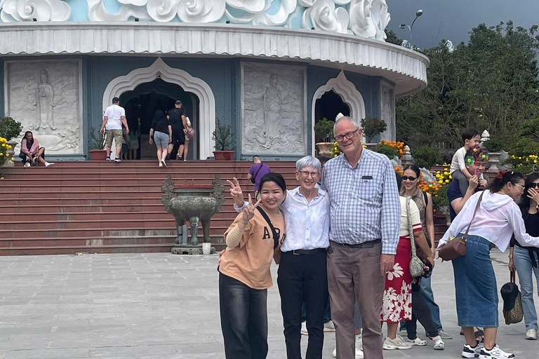 Avventura nella città di Da Nang: Cultura Storia Massaggio Tour privatoTour privato della città e del massaggio cieco in moto