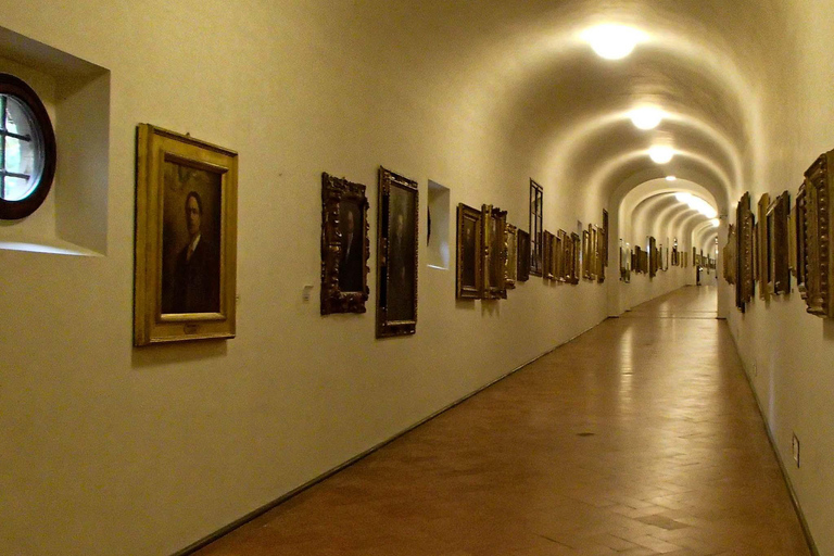 Florence: Uffizi Gallery Guided Tour with Vasari Corridor