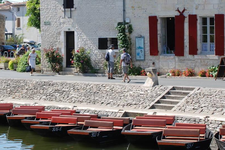 La Rochelle : Visite guidée privée du Marais Poitevin en voiture